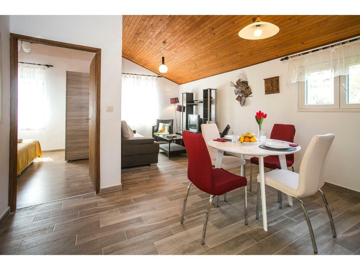 Apartment Goga'S Retreat In Marina Zewnętrze zdjęcie